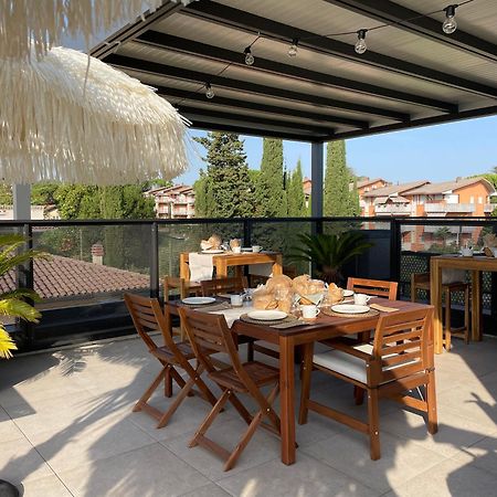 פסקיארה דל גארדה Plaza Lago Di Garda מראה חיצוני תמונה