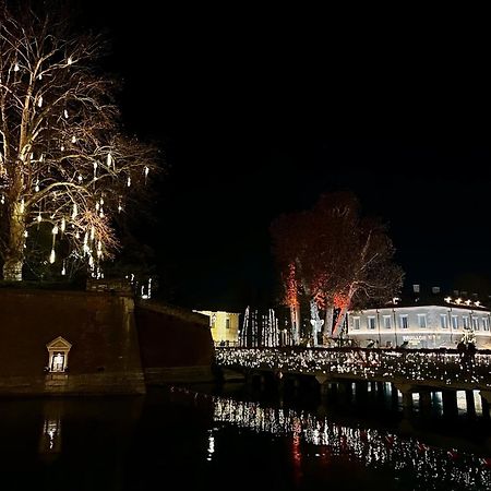 פסקיארה דל גארדה Plaza Lago Di Garda מראה חיצוני תמונה