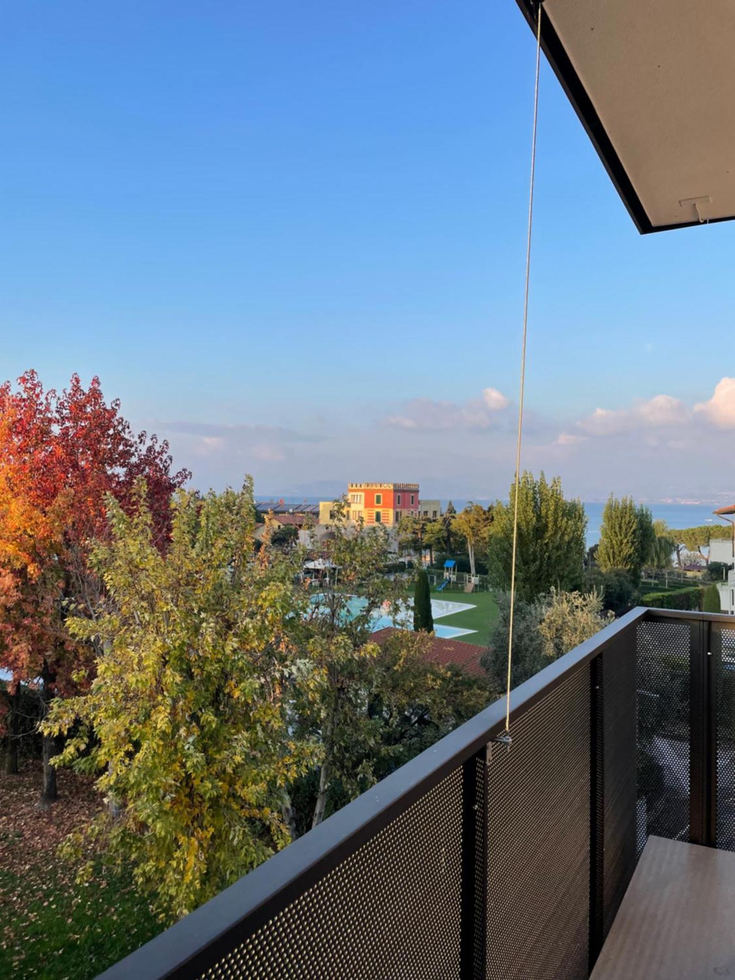 פסקיארה דל גארדה Plaza Lago Di Garda מראה חיצוני תמונה