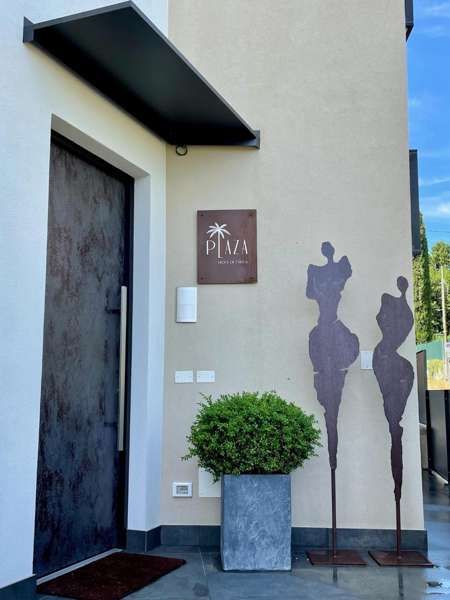 פסקיארה דל גארדה Plaza Lago Di Garda מראה חיצוני תמונה