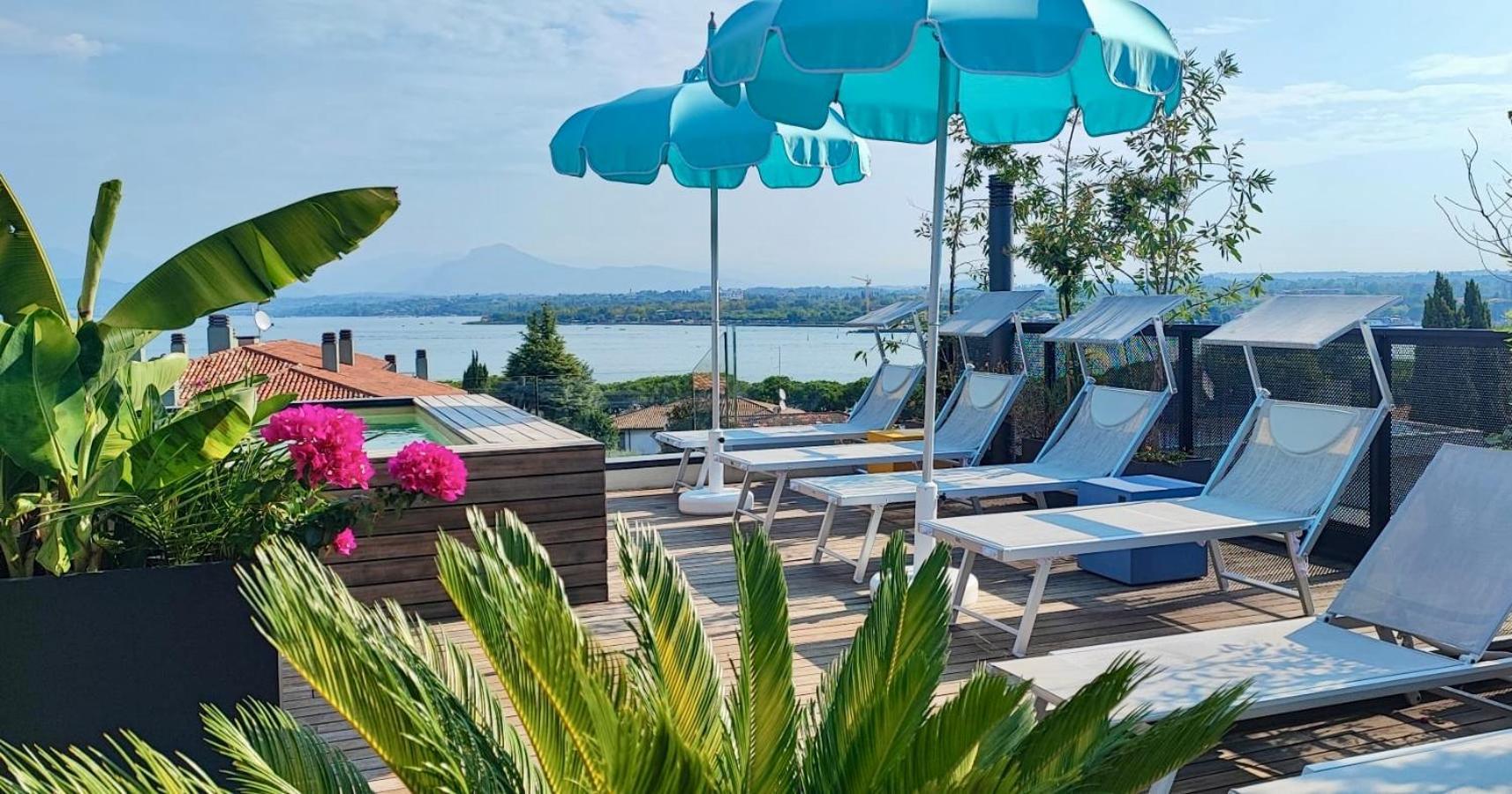 פסקיארה דל גארדה Plaza Lago Di Garda מראה חיצוני תמונה